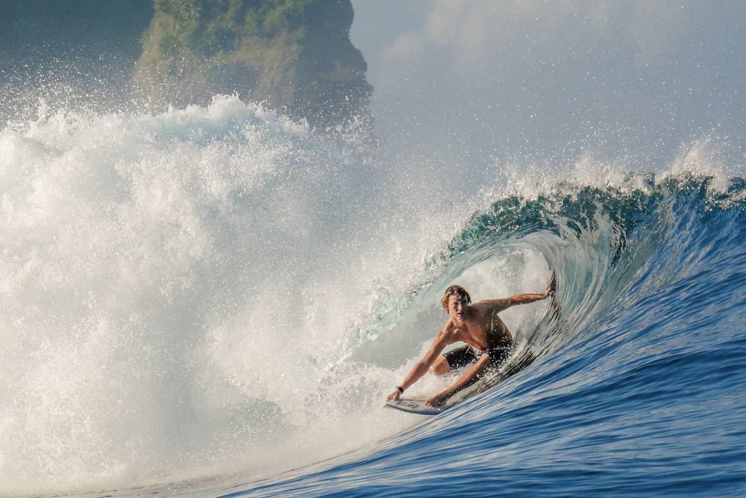 Surfing Sumba