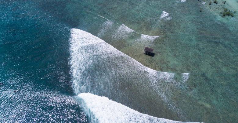 Mentawai Surf Boat or Resort