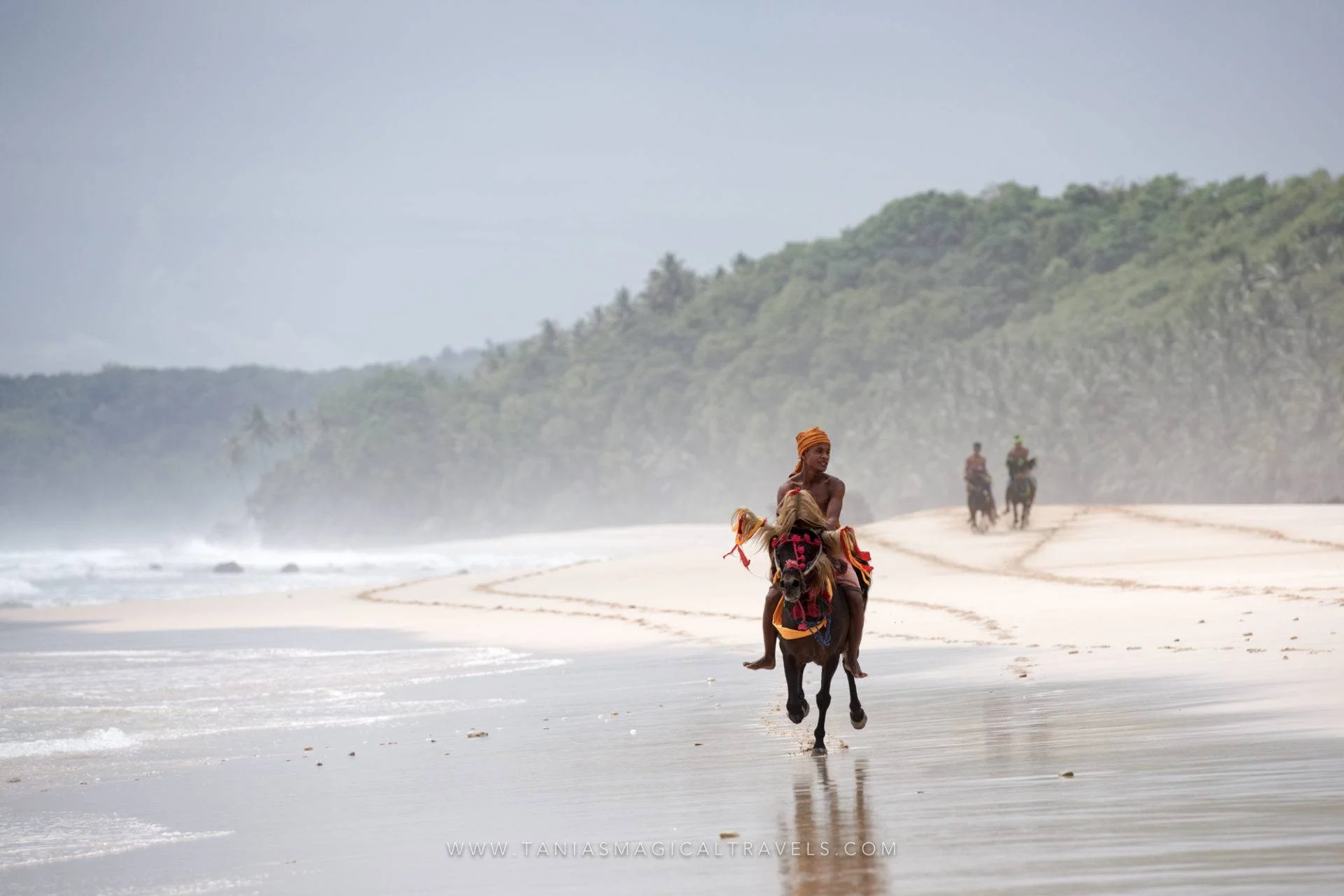 We Chat With Tânia Araújo, Nihiwatu's Official Photographer » Indo