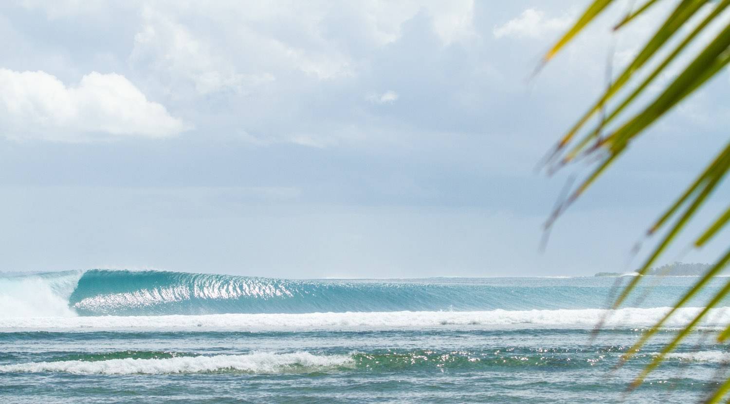 Mentawai Surf or Boat
