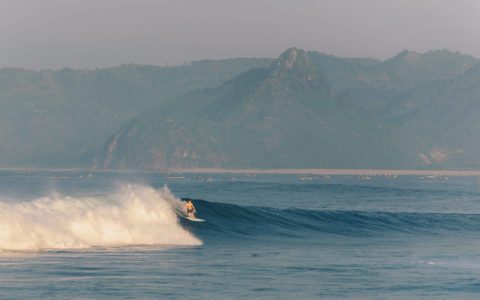 Mawi Surf Trip Lombok