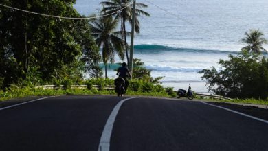 Photo of Empty Surf in Simeulue