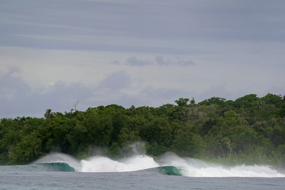 Surf Coaching Banyak Islands