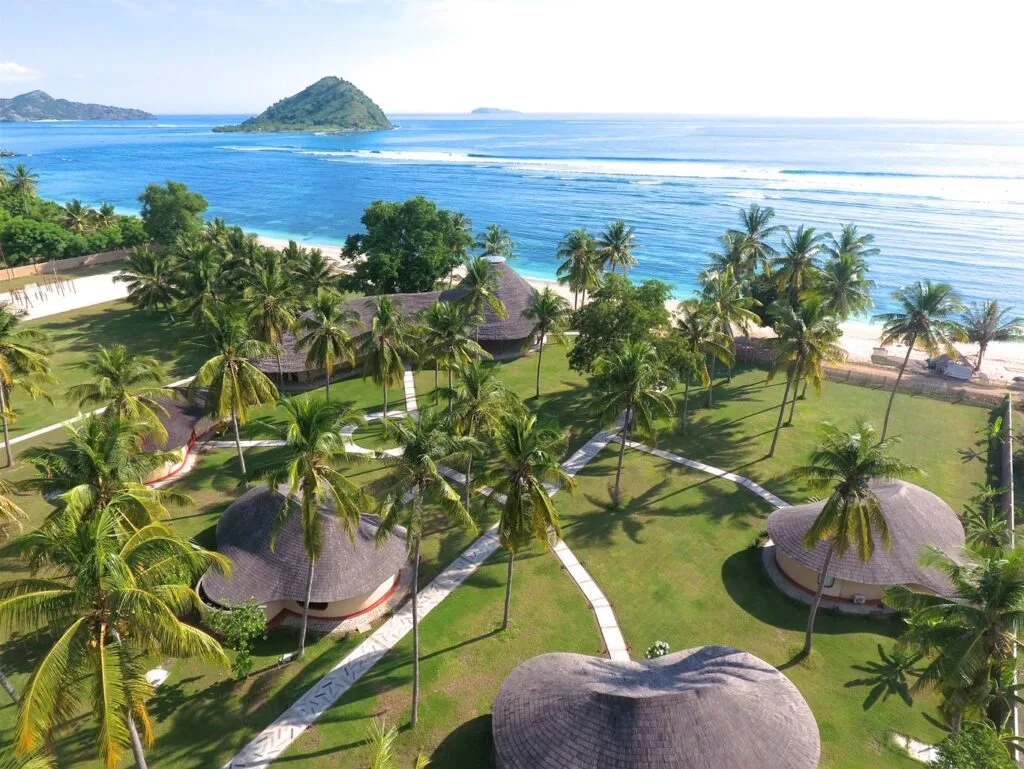 Longboard Surf Retreat