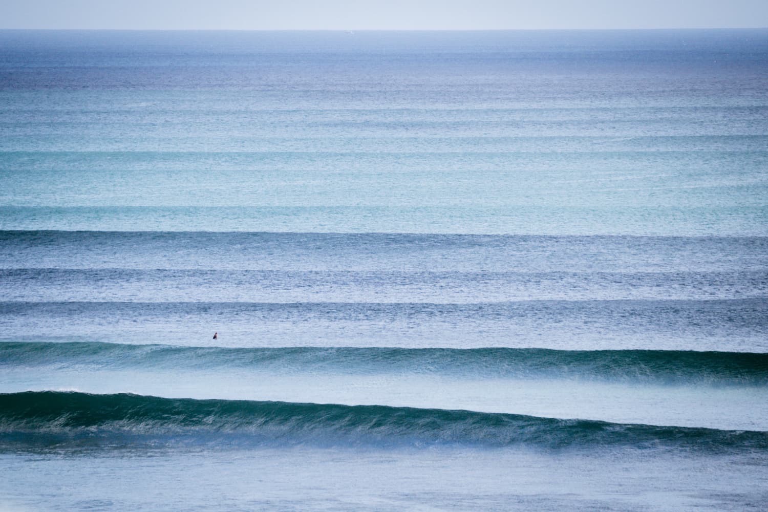 Endless Surf Waves